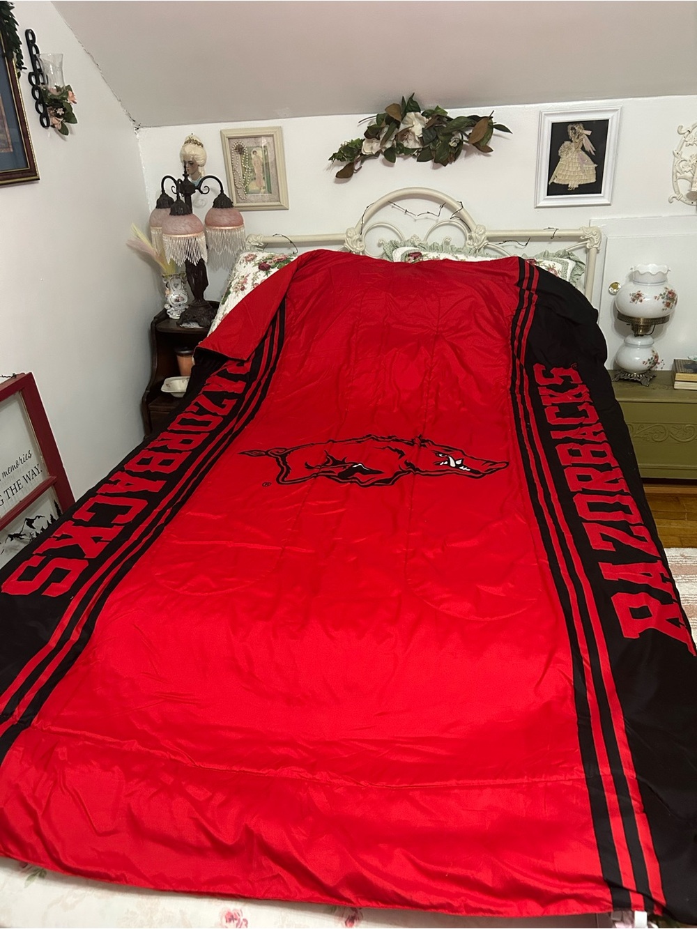 Red and Black Razorback comforter